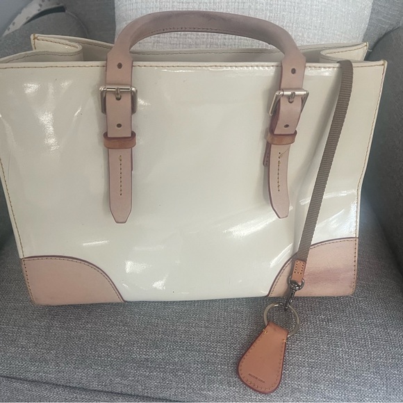 Dooney and Bourke handbag in neutral colors of white and beige - Picture 7 of 8